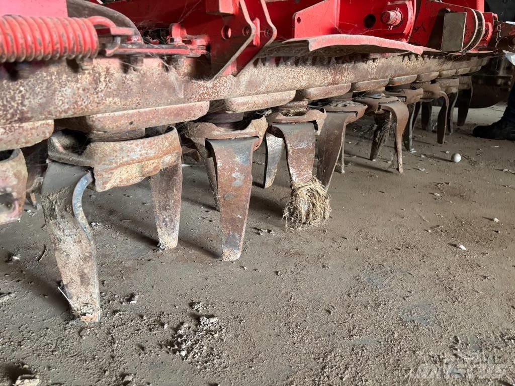Kuhn HR 3003 D Herse rotative, rotavator