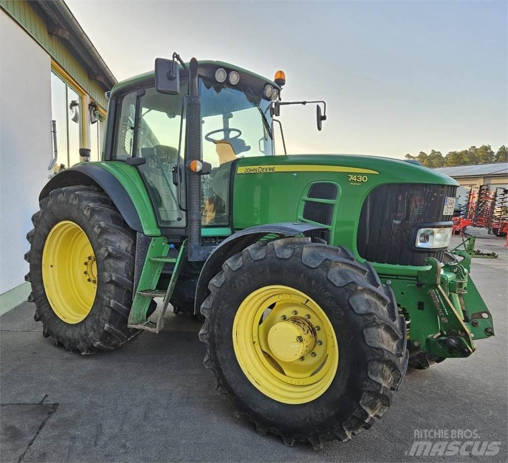John Deere 7430 Tracteur