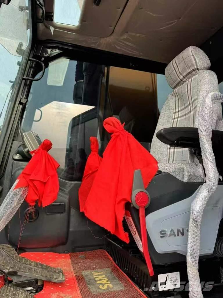 Sany SY 235 H Pelle sur chenilles
