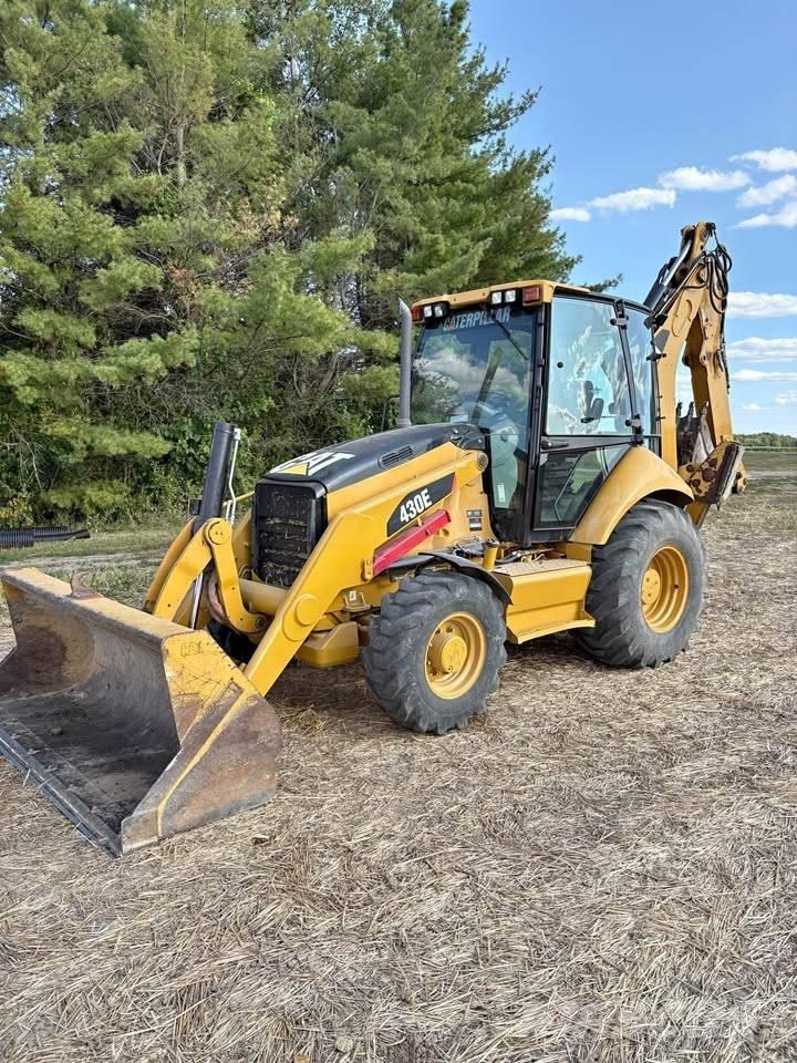 CAT 430 E Tractopelle