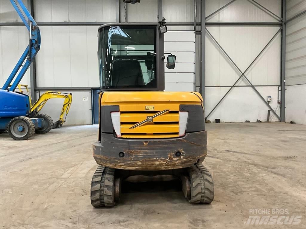 Volvo EC 35 C Mini pelle < 7t