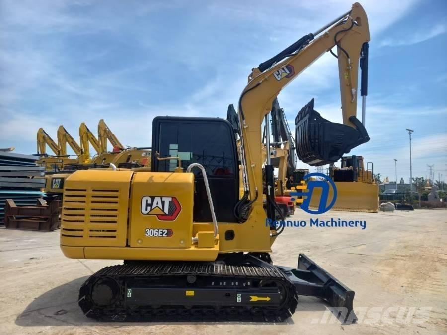 CAT 306E2 Mini pelle < 7t