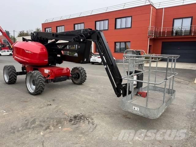 Manitou 160 ATJ Nacelles articulées