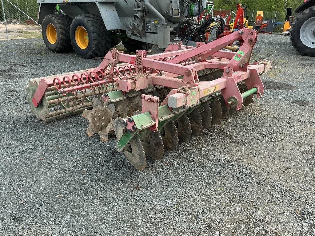 Unia Ares 3 TXL Crover crop