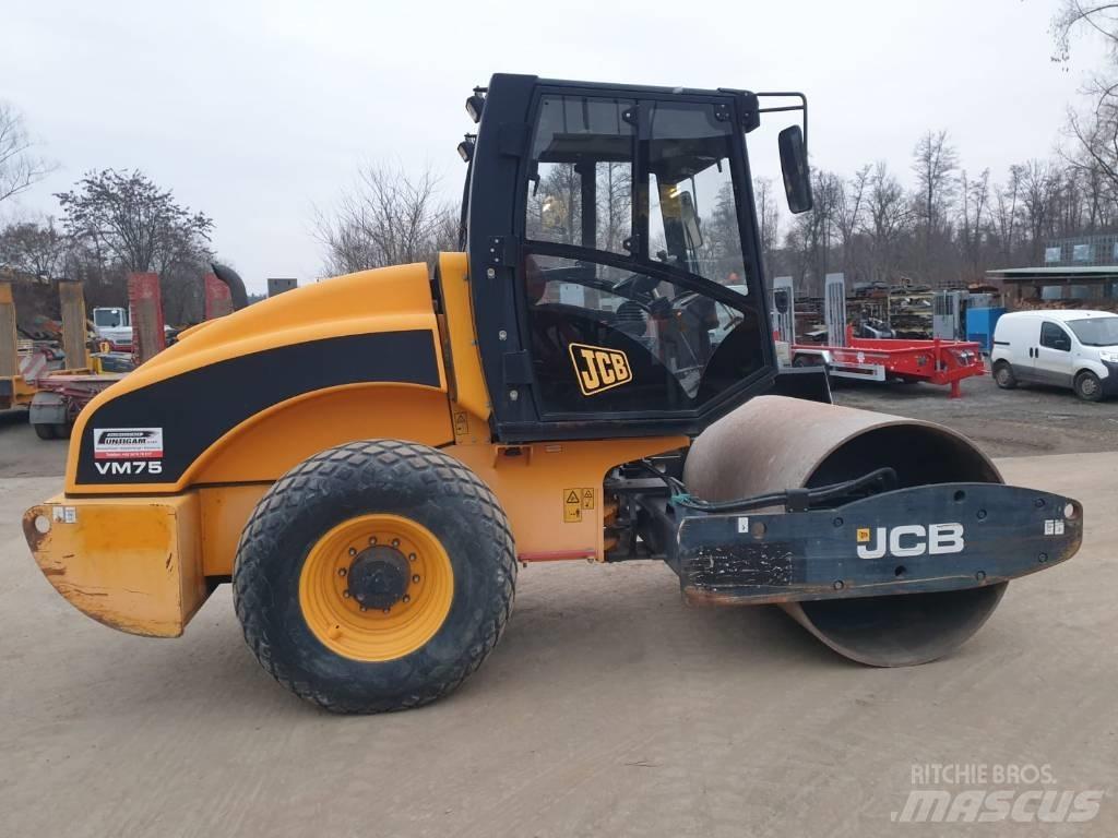 JCB VM 75 D Rouleaux monocylindre