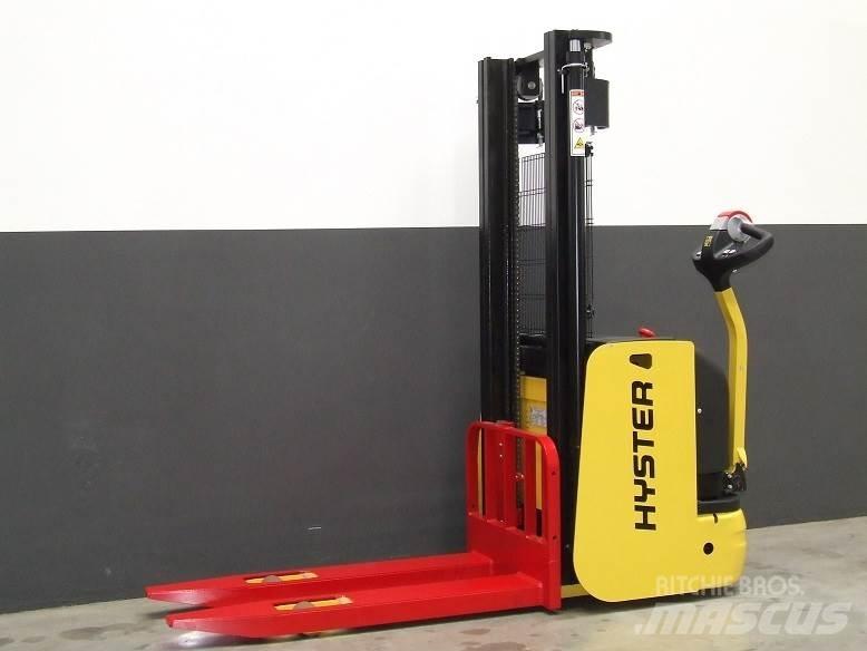 Hyster S1.6AC Gerbeur accompagnant