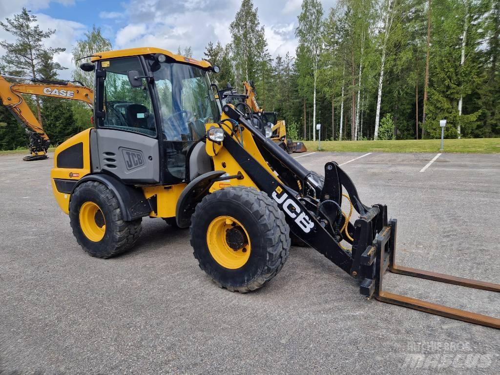 JCB 406 T4 Chargeuse sur pneus