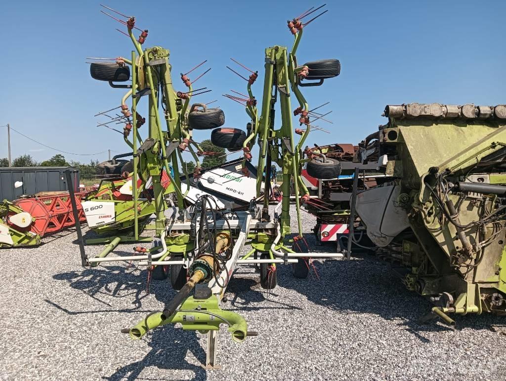 CLAAS Volto 900 T Rateau faneur