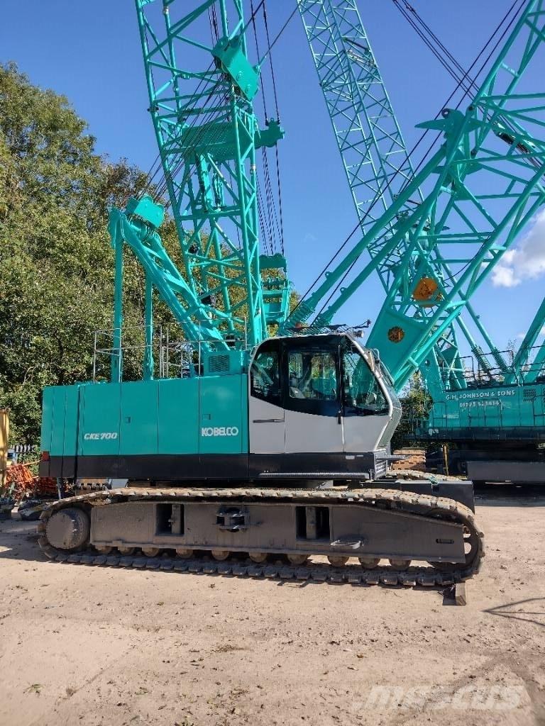 Kobelco CKE700-1F Grue sur chenilles