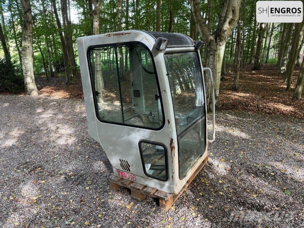 Takeuchi TB 016 Mini pelle < 7t