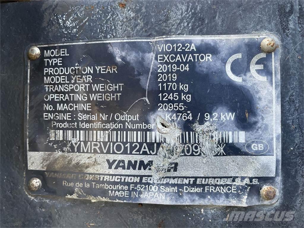 Yanmar VIO12 Pelle sur pneus