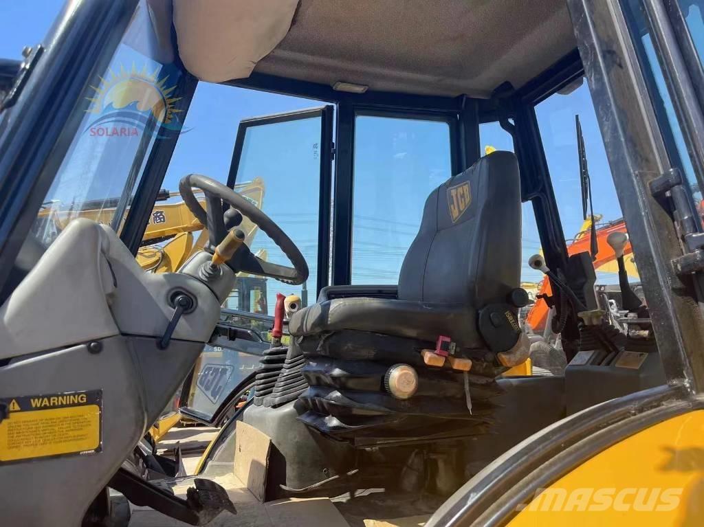 JCB 4CX Tractopelle