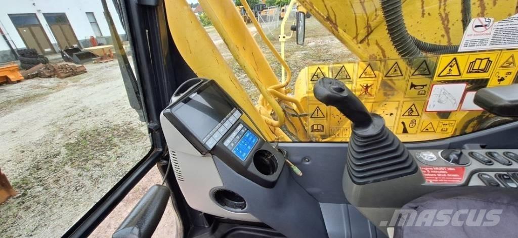 Komatsu PC 210 Pelle sur chenilles