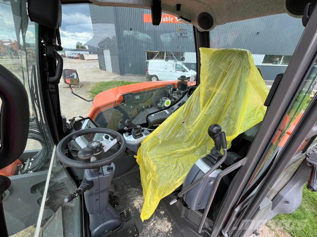 Hitachi ZX95W-7-2P Pelle sur pneus