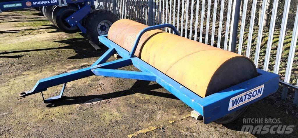Watson 10 FT ROLLER Rouleau
