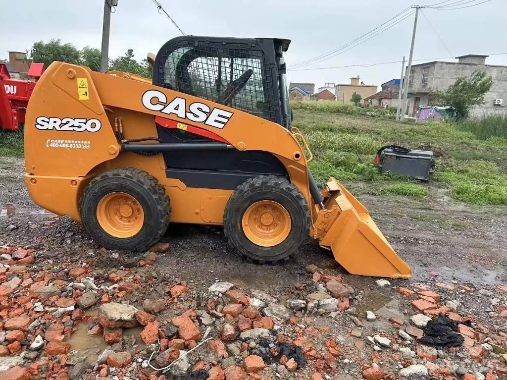 CASE SR 250 Chargeuse compacte
