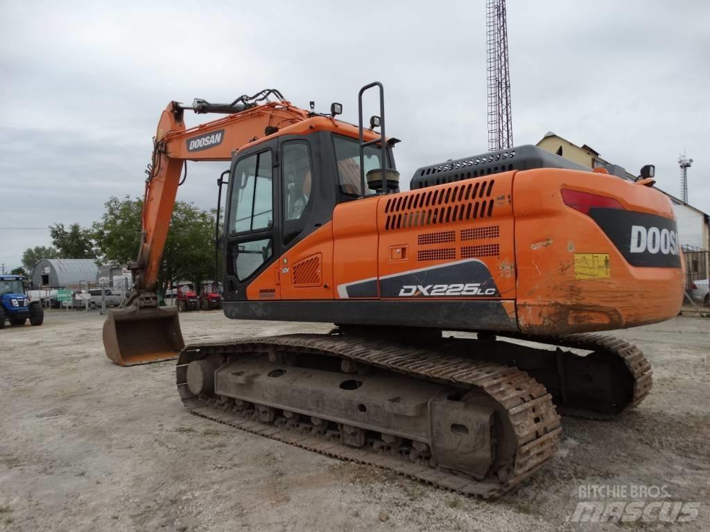 Doosan DX 225 LC-5 Pelle sur chenilles