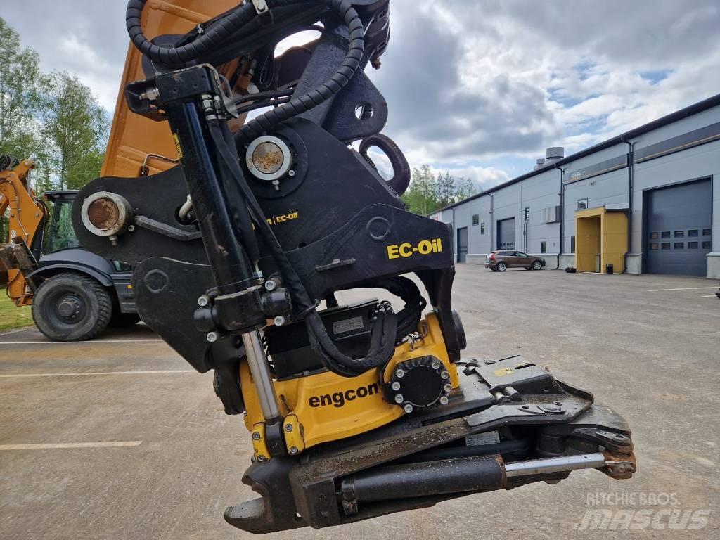 CASE CX 245 D SR LC Pelle sur chenilles