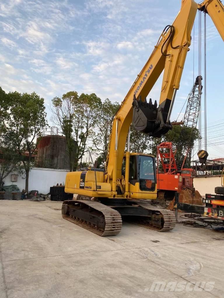 Komatsu PC 220 Pelle sur chenilles