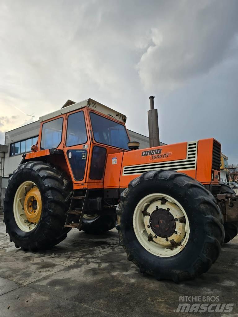 Fiat 1880 DT Tracteur