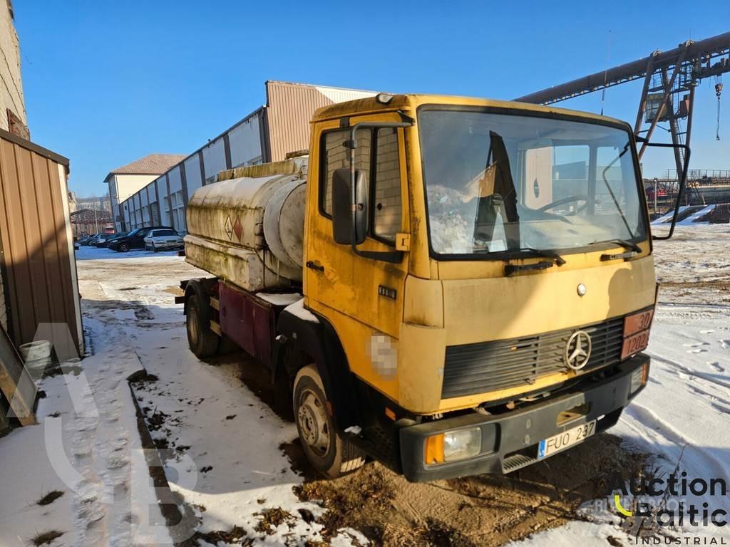 Mercedes-Benz 814 Motrici cisterna