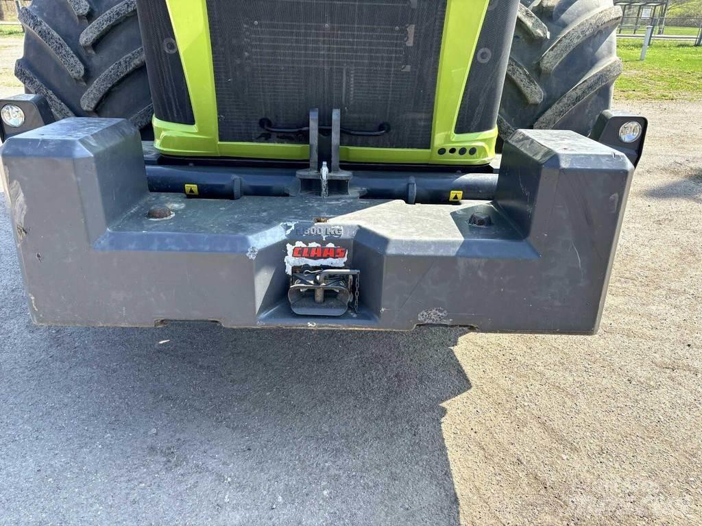 CLAAS Xerion 5000 Tracteur