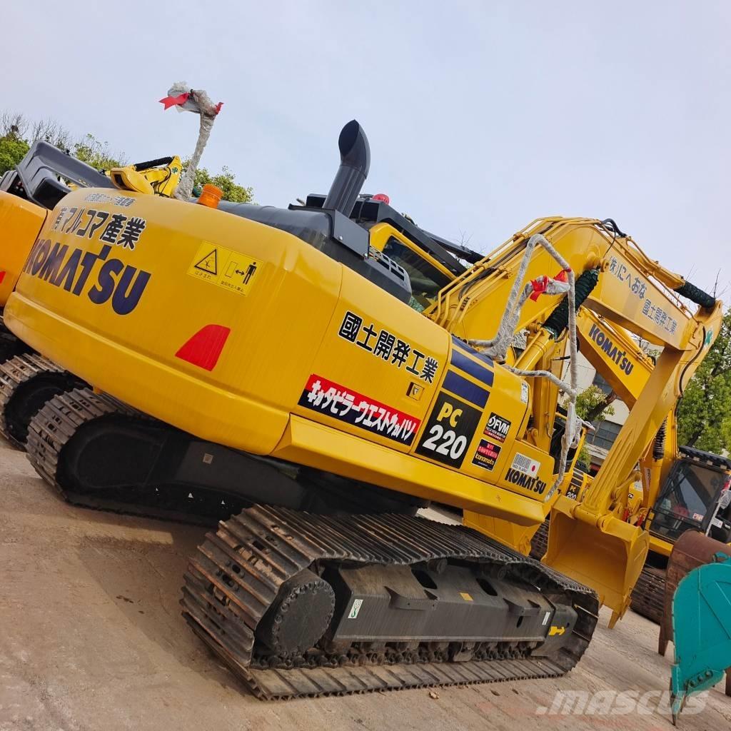Komatsu PC 220-7 Pelle sur chenilles
