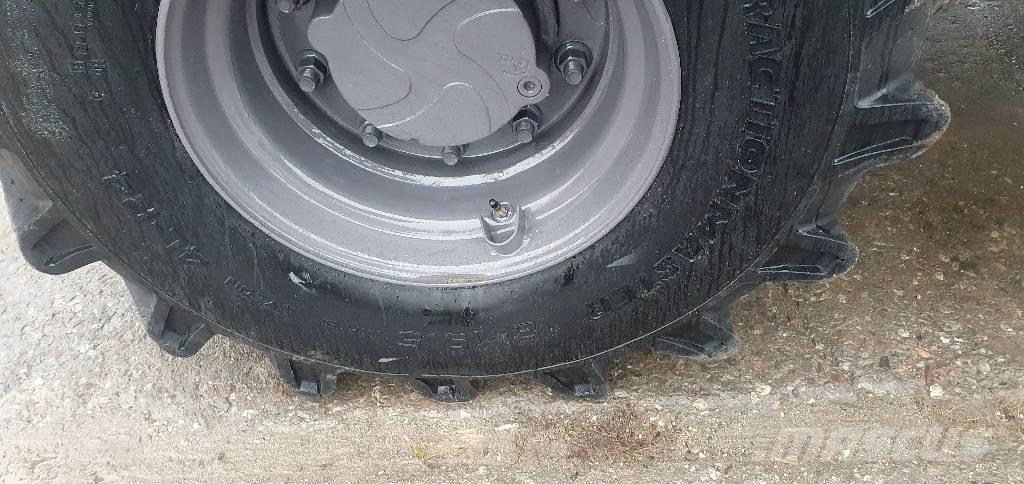 Mecalac 714MWE Pelle sur pneus