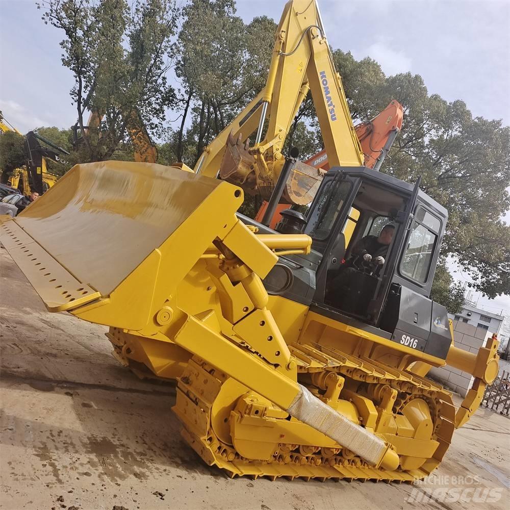 Shantui SD 16 Bouteurs sur chenilles