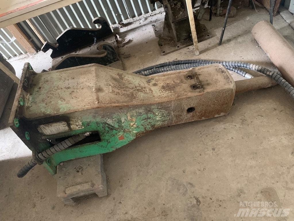 Montabert sms 140 Marteau hydraulique