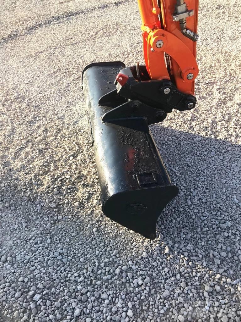 Doosan DX 27 Z Mini pelle < 7t