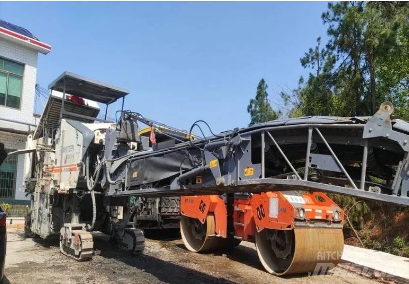 Wirtgen W2000 Fraiseuse à froid