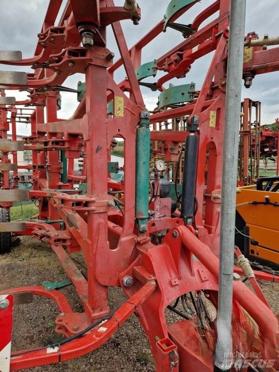 Kverneland CTC 460 Déchaumeur, cultivateur