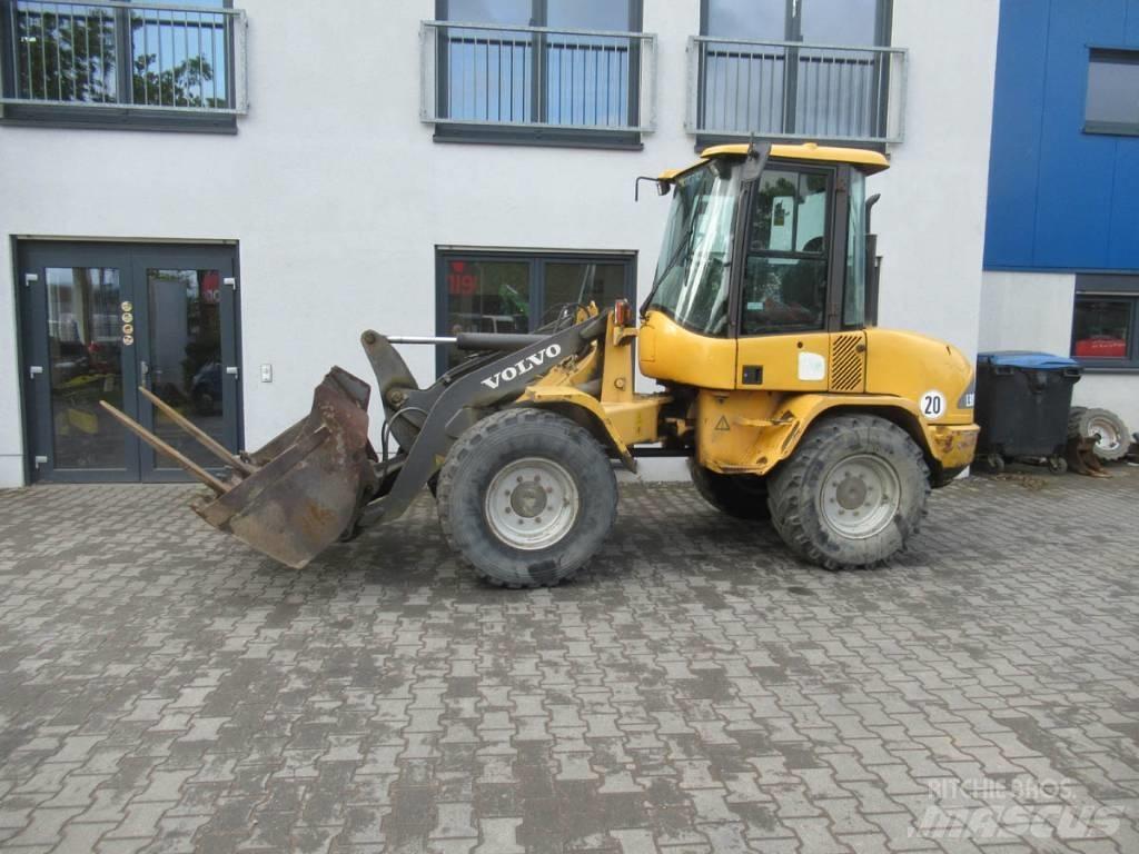 Volvo L 30 B Chargeuse sur pneus