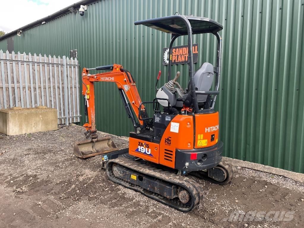 Hitachi ZX 19 U-6 Mini pelle < 7t