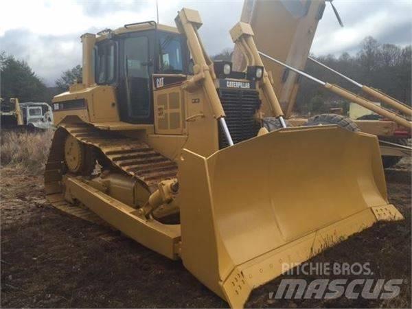 CAT D 6 R Bouteurs sur chenilles