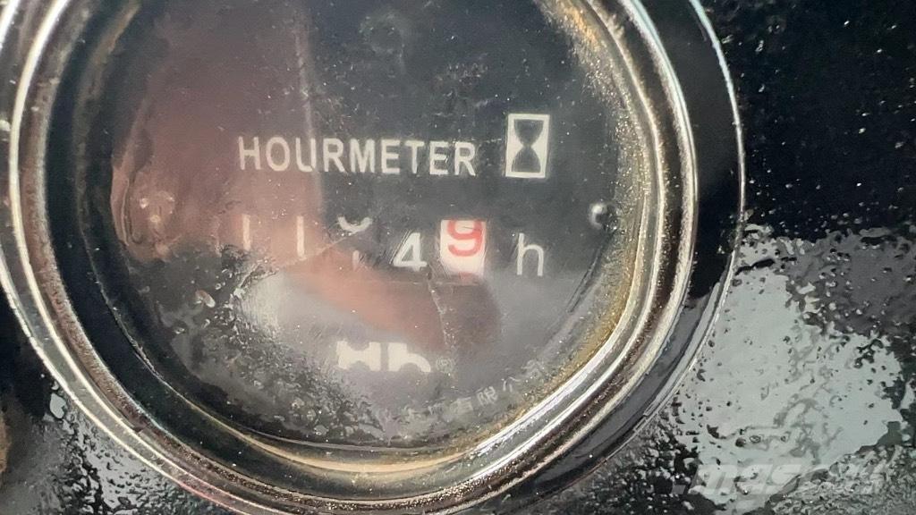 Hyundai 225 LC-9T Pelle sur chenilles