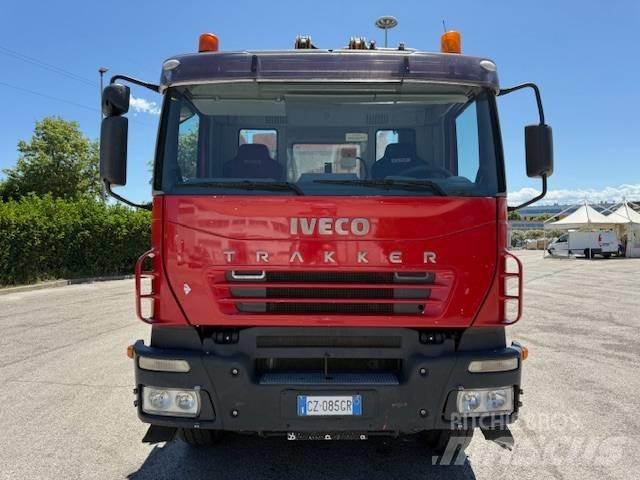 Iveco Trakker 350 Pompe à béton
