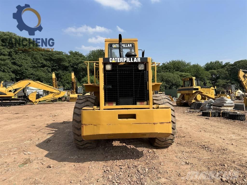 CAT 966 C Chargeuse sur pneus