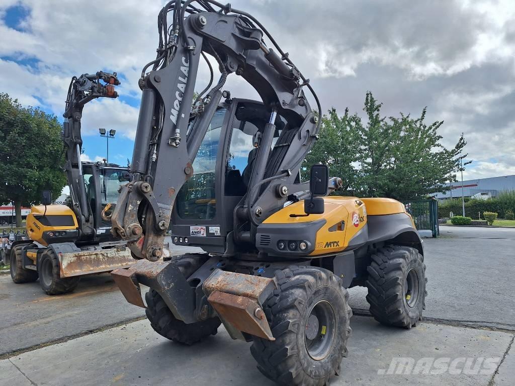 Mecalac 12 MTX Pelle sur pneus