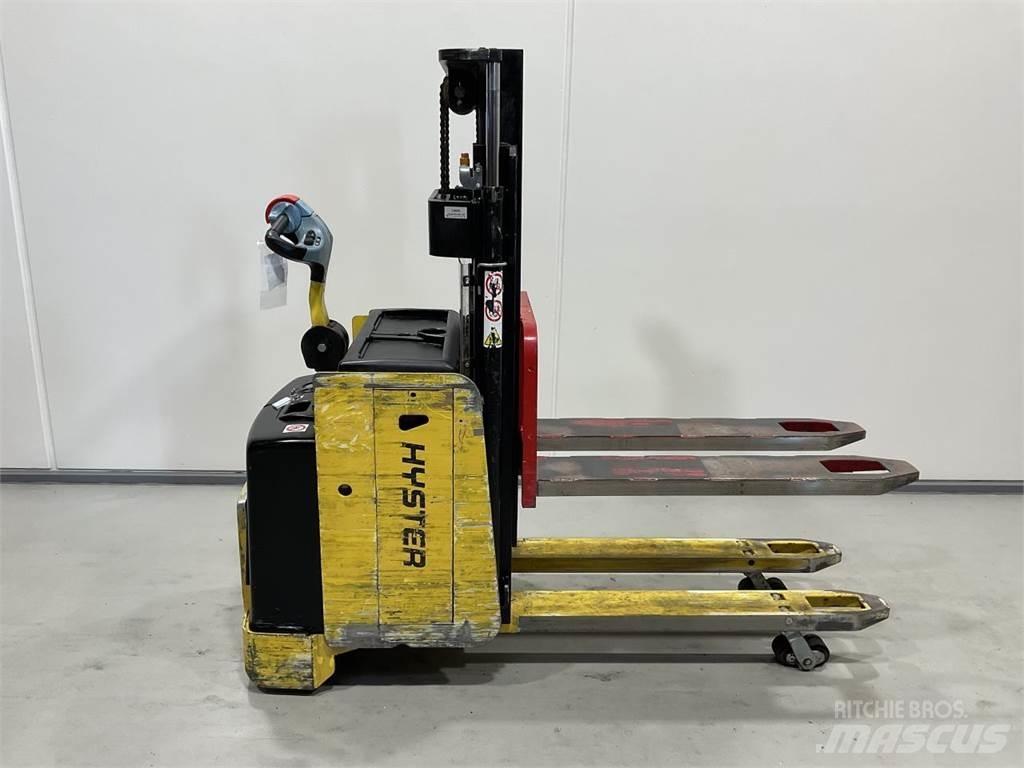 Hyster P2.0SD-17 Gerbeurs Automoteurs