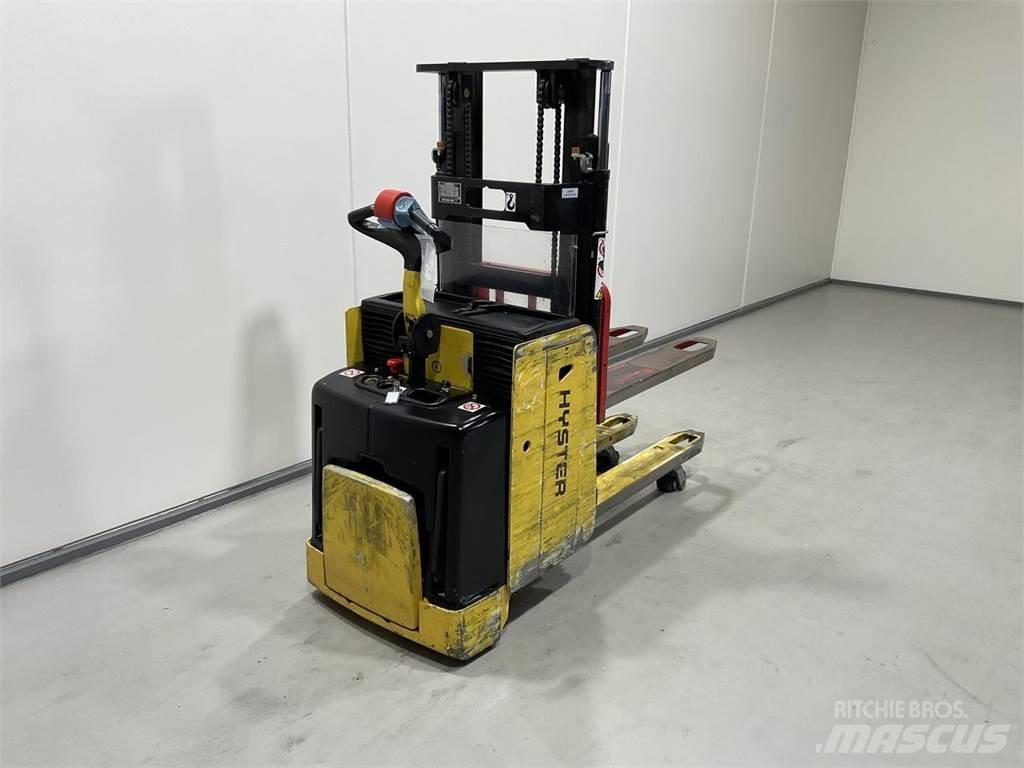 Hyster P2.0SD-17 Gerbeurs Automoteurs
