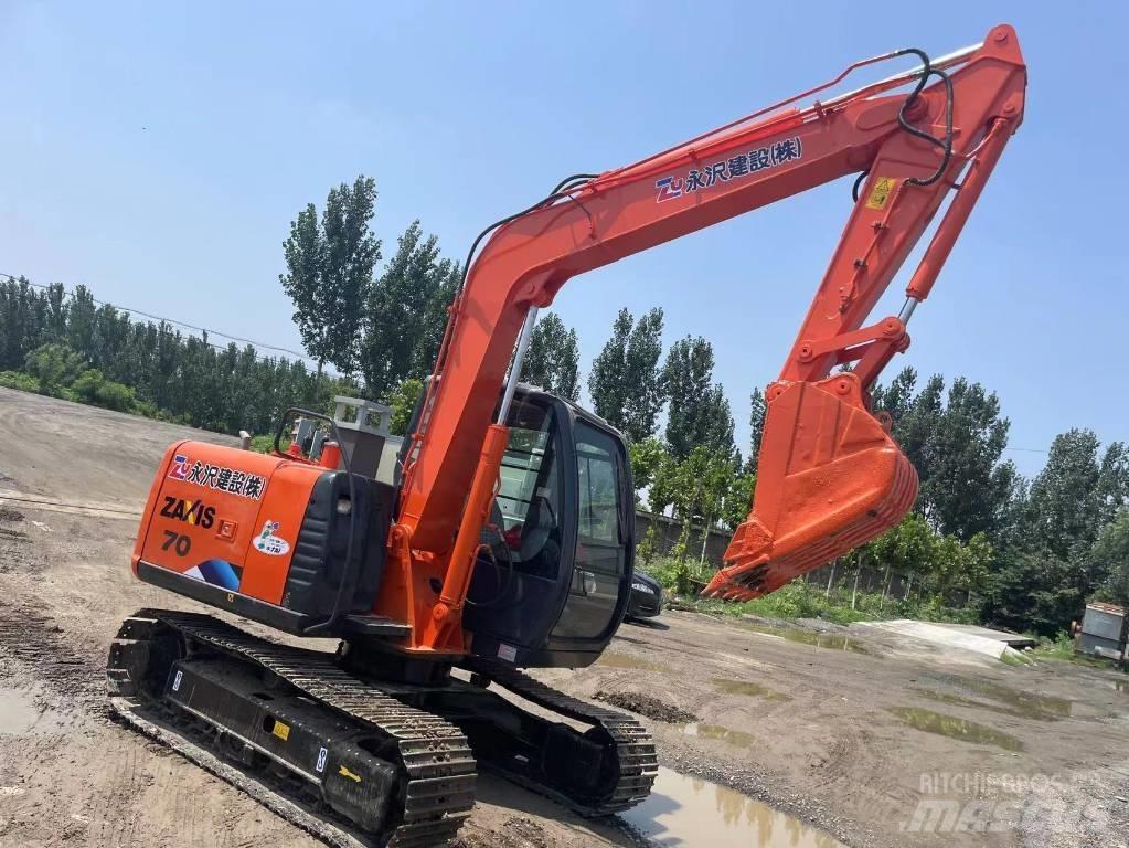 Hitachi ZX70 Pelle sur chenilles