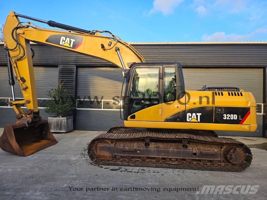 CAT 320 D L Pelle sur chenilles