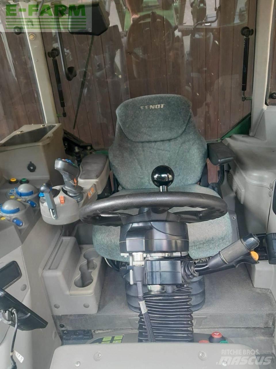 Fendt 820 Vario Tracteur