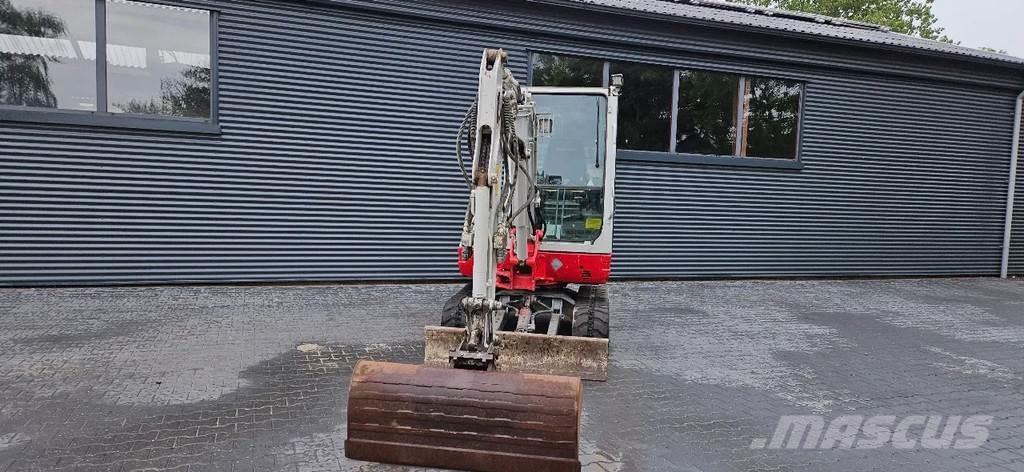 Takeuchi TB228 Mini pelle < 7t