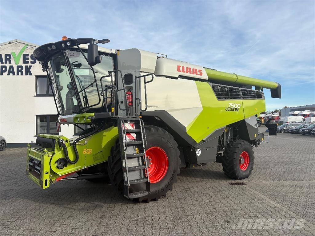 CLAAS LEXION 7500 Moissonneuse batteuse