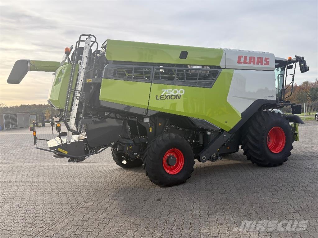 CLAAS LEXION 7500 Moissonneuse batteuse