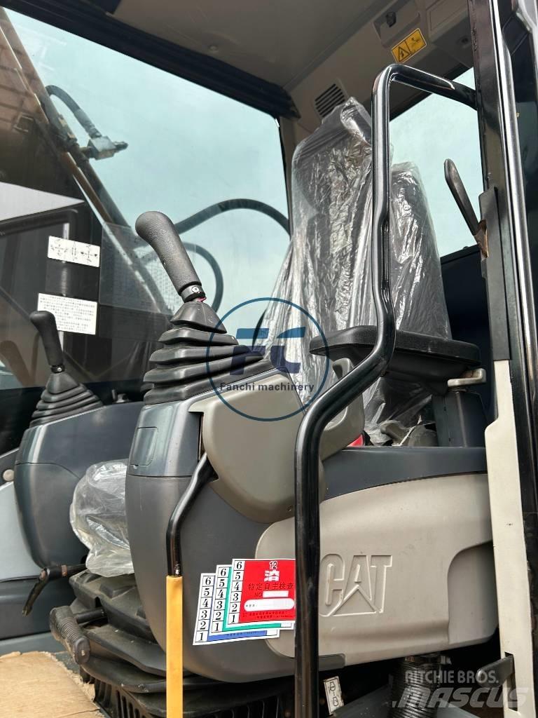 CAT 320 D2L Pelle sur chenilles