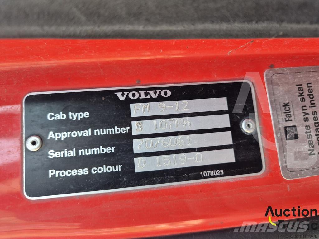Volvo FM9 Camion benne